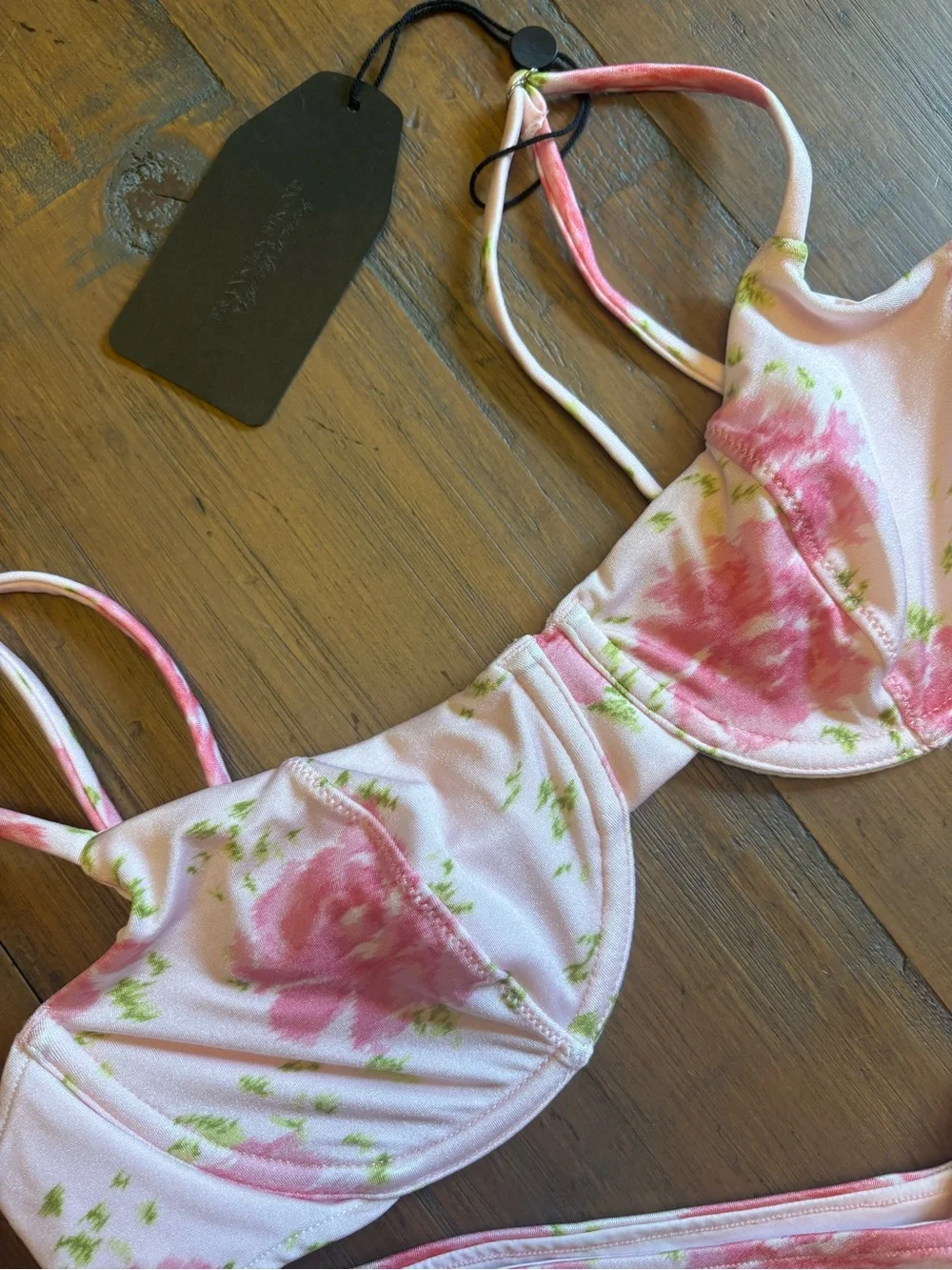 NWT Frankie’s bikinis x Sydney Sweeney Amore mio bikini set